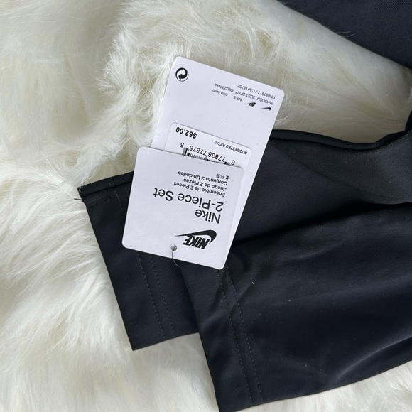 Boys Nike Black Activewear Set - Picture 3 of 4